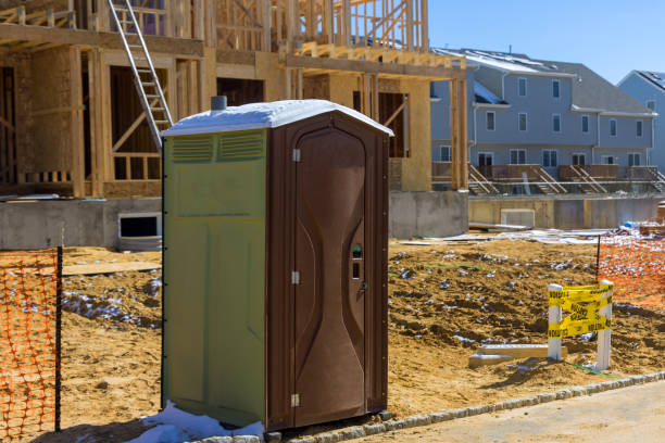 Porta potty delivery and setup in Layton, UT